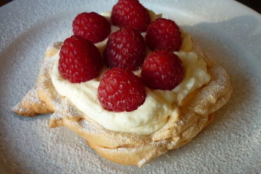 Рецепт десерта воздушного поцелуй