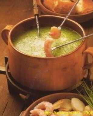 Фондю с укропом и морепродуктами