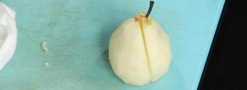 груша, запеченная в тесте. Шаг 2