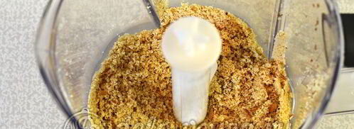 конфеты из чернослива, орехов и фиников. Шаг 4