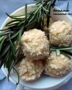 Конфеты с белым шоколадом, лаймом и розмарином