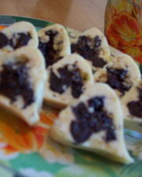 Конфеты Треугольнички с черносливинкой