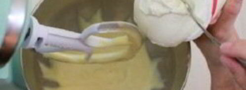 крем сгущенка со сметаной. Шаг 2