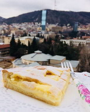 Кростата с лимонным кремом