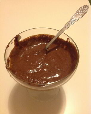 Легкий шоколадный крем