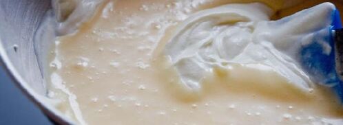 летний ананасовый десерт с кремом из йогурта и лимонным тимьяном. Шаг 7