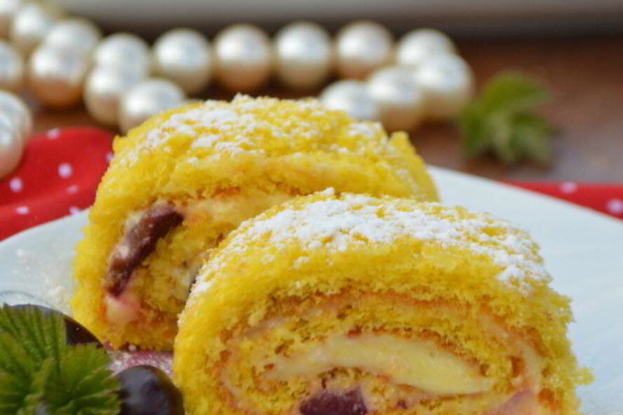 Рецепт рулета с лимонным кремом и ягодами