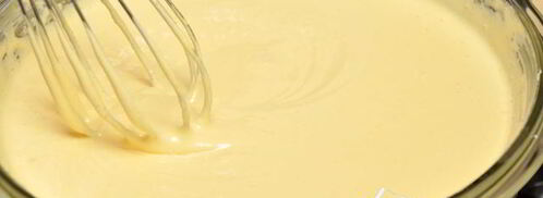 десерт-мороженое с орехами, вяленой вишней и шоколадом. Шаг 4