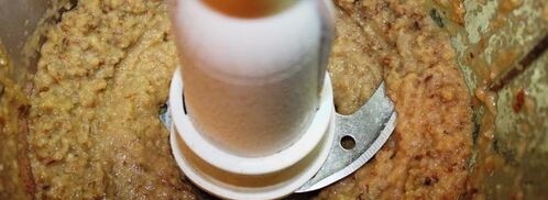 грушевое мороженое с голубым сыром и грецкими орехами. Шаг 4