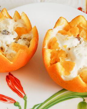 Мороженое в апельсиновых чашечках