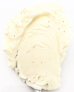 Сливочное мороженое с ванилью, ромашкой и бадьяном