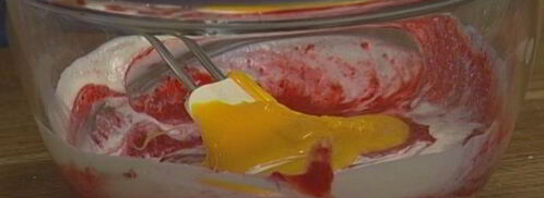 клубничный мусс с белым шоколадом. Шаг 9