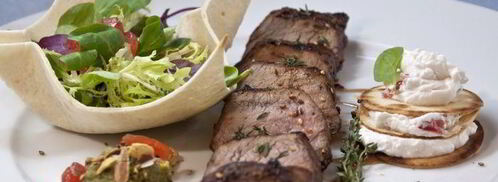 нежная говядина с муссом из кабачка и кремом из козьего сыра. Шаг 8