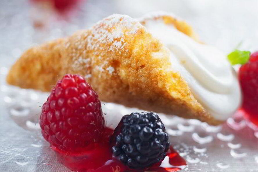 Рецепт вафельных рожек из овсяных хлопьев nordic, йогуртового мусса и ягод