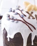 Кулич с глазурью