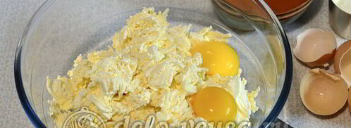 пасха с изюмом и курагой. Шаг 4