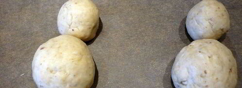 пасхальные зайцы в темно-синем лесу. Шаг 3