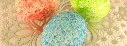 яйца пасхальные окрашенные цветным рисом. Шаг 5