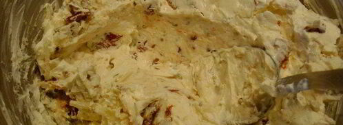 рулет-суфле с пармезаном и вялеными томатами. Шаг 10