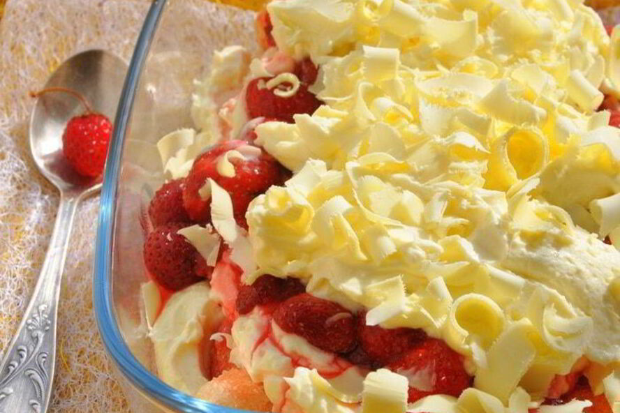 Рецепт тирамису с клубникой и белым шоколадом