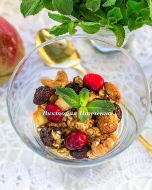 Яблочная гранола