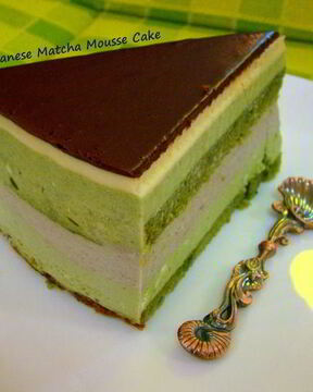 Японский десерт с чаем Маття