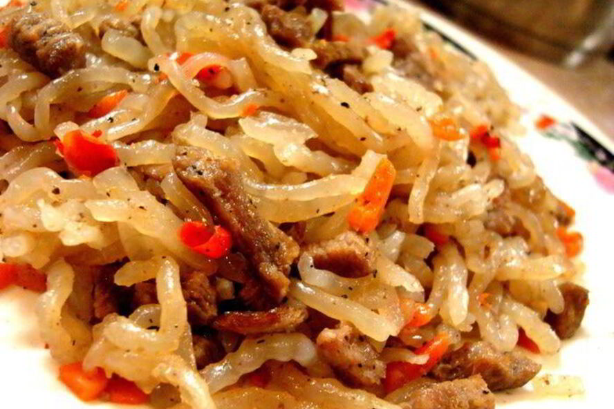 Рецепт чапче — крахмальной лапши с овощами и говядиной