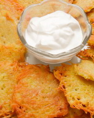 Драники с чесноком