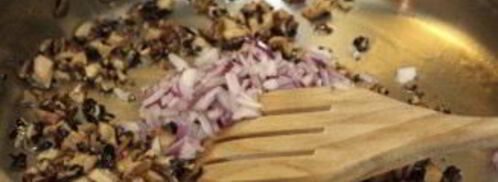 картофельные драники с грибами. Шаг 2