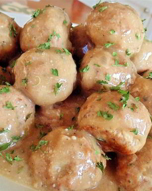 Фрикадельки из фарша индейки с подливой