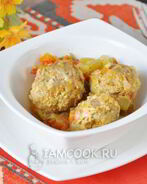 Фрикадельки с овощами и розмарином