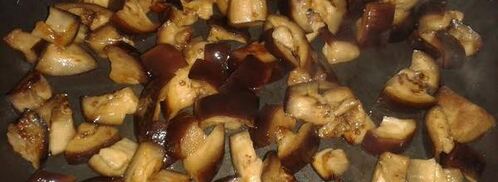 фрикадельки тушеные с баклажанами. Шаг 4