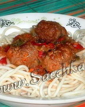 Говяжьи фрикадельки в соусе Кифтелуце