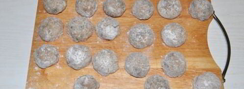 куриные фрикадельки в томатно-сметанном соусе. Шаг 3