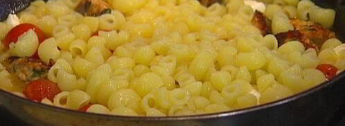 макароны с фрикадельками и моцареллой. Шаг 9