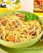 Макароны с фрикадельками