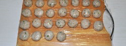 рыбные фрикадельки во фритюре. Шаг 3