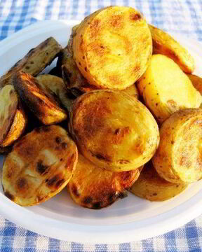 Картофель на мангале