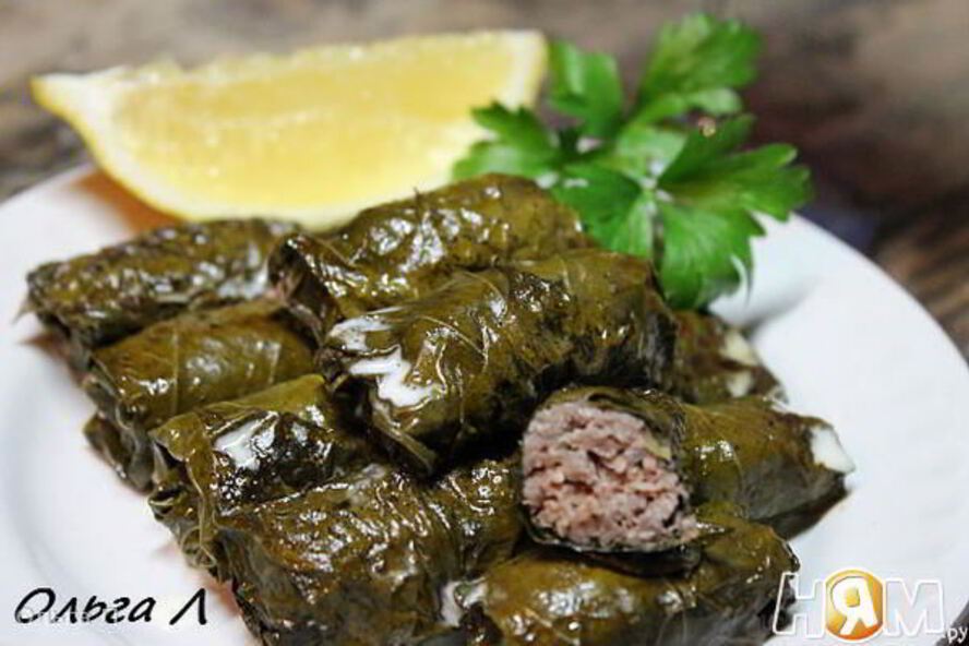 Рецепт голубцов из виноградных листьев