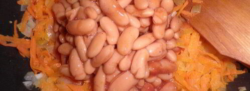 голубцы с фасолью в томатном соусе. Шаг 2