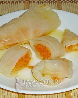 Квашеные голубцы с морковью