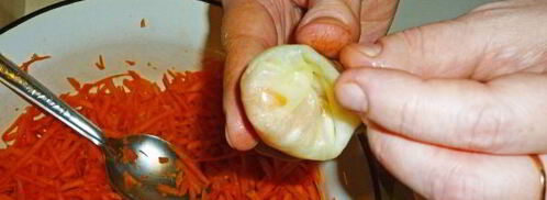 квашеные голубцы с морковью. Шаг 11