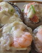 Грибы, фаршированные креветками