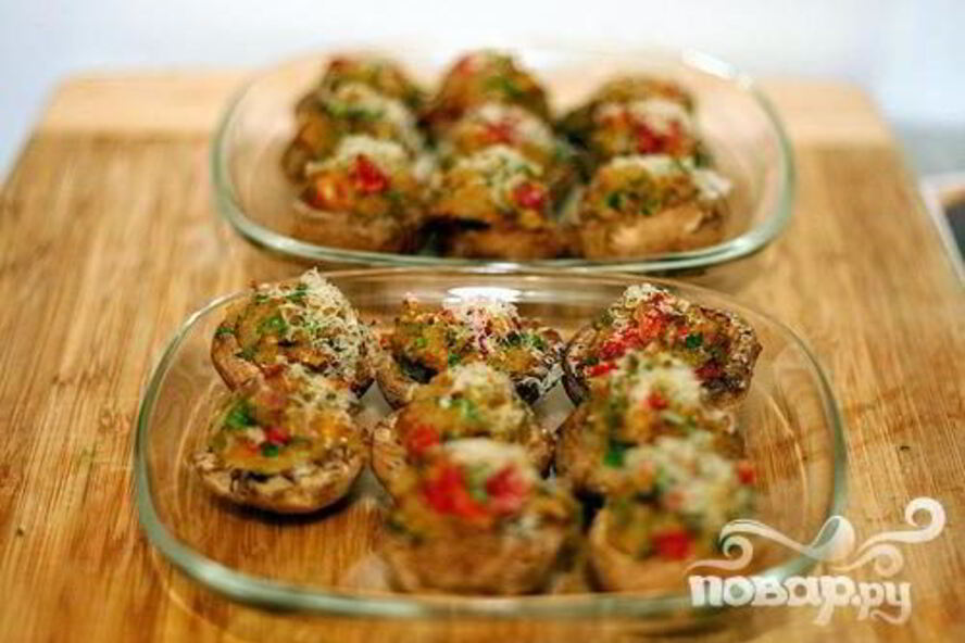 Рецепт грибов, фаршированных вялеными помидорами