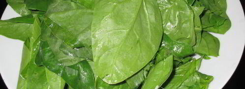 грибы, запеченные со шпинатом и яйцом. Шаг 3