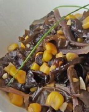 Китайские древесные грибы муэр