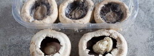 шампиньоны, фаршированные креветками. Шаг 3