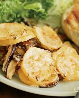 Шампиньоны с картошкой в духовке