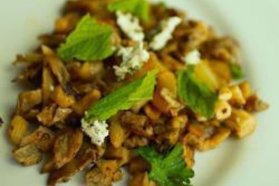 Рецепт жаренных лисичек с шевром и мятой