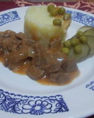 Гуляш для ребенка